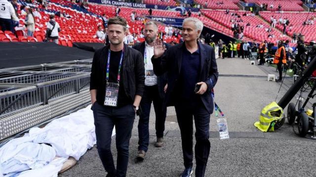 华体会官方网站-费内巴切官宣穆里尼奥 评完欧冠决赛他直飞土耳其