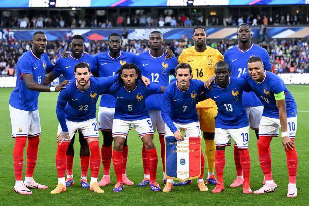 华体会品牌平台-姆巴佩牛刀杀鸡追格子，坎特回归惊喜连连