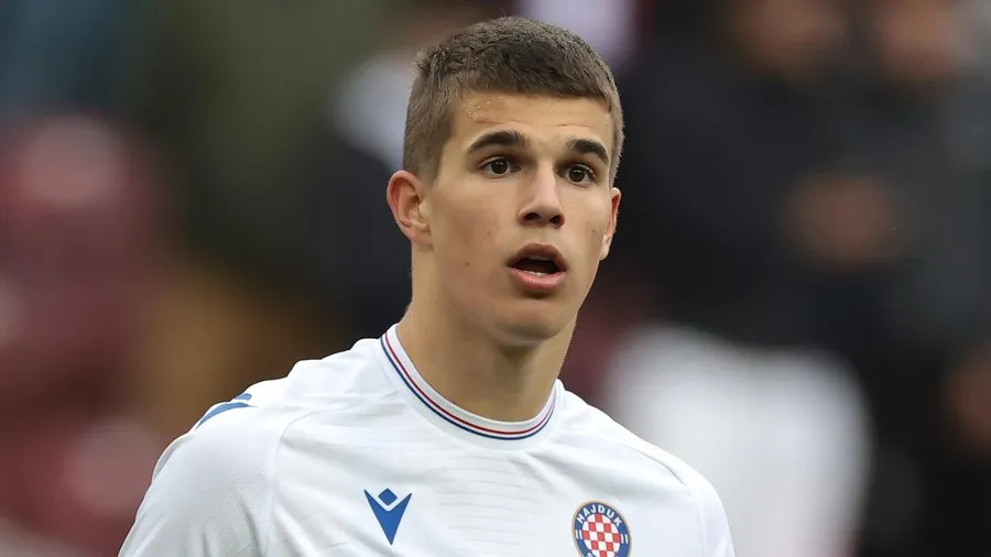 华体会官方网站-法尔克：拜仁球探称武斯科维奇在场上太傲慢，因此放弃签他